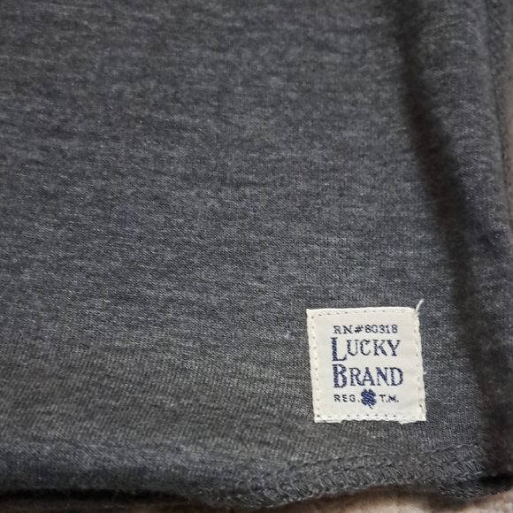 Lucky Brand Men's Two-Tone Long Sleeve Henley - Picture 3 of 6
